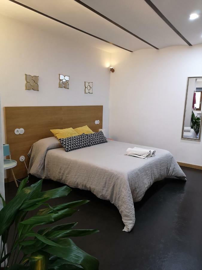 Apartamentos 14Desande กาเซเรส ภายนอก รูปภาพ