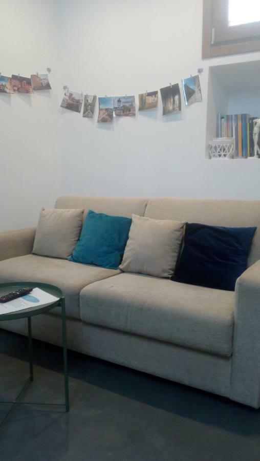 Apartamentos 14Desande กาเซเรส ภายนอก รูปภาพ