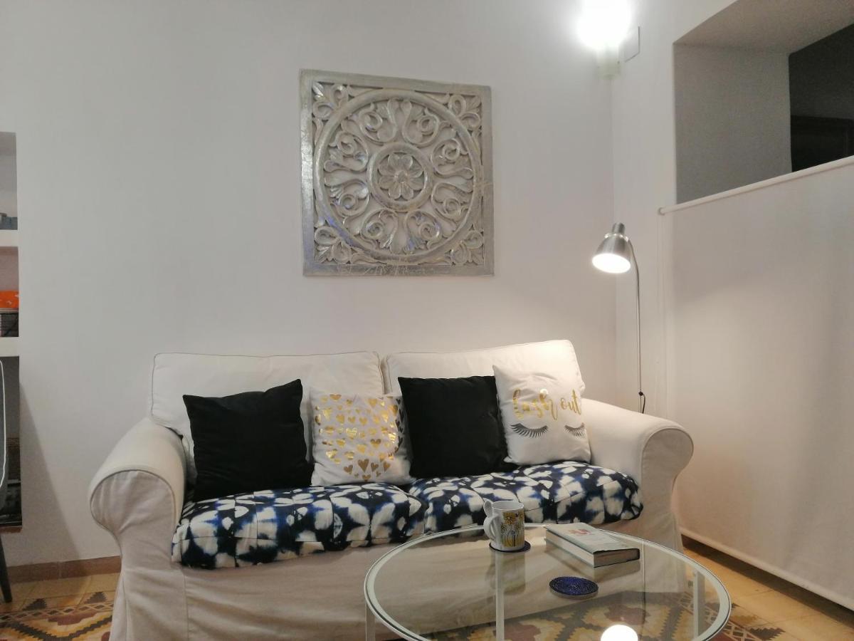 Apartamentos 14Desande กาเซเรส ภายนอก รูปภาพ